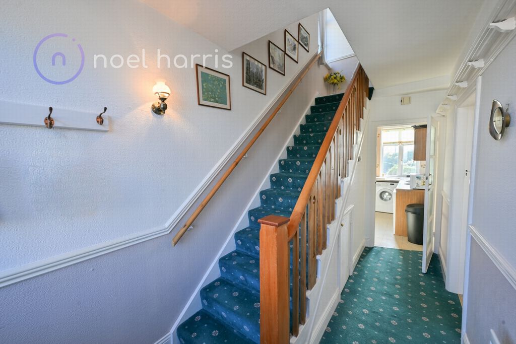 Property photo 3 of 32 Photo 3