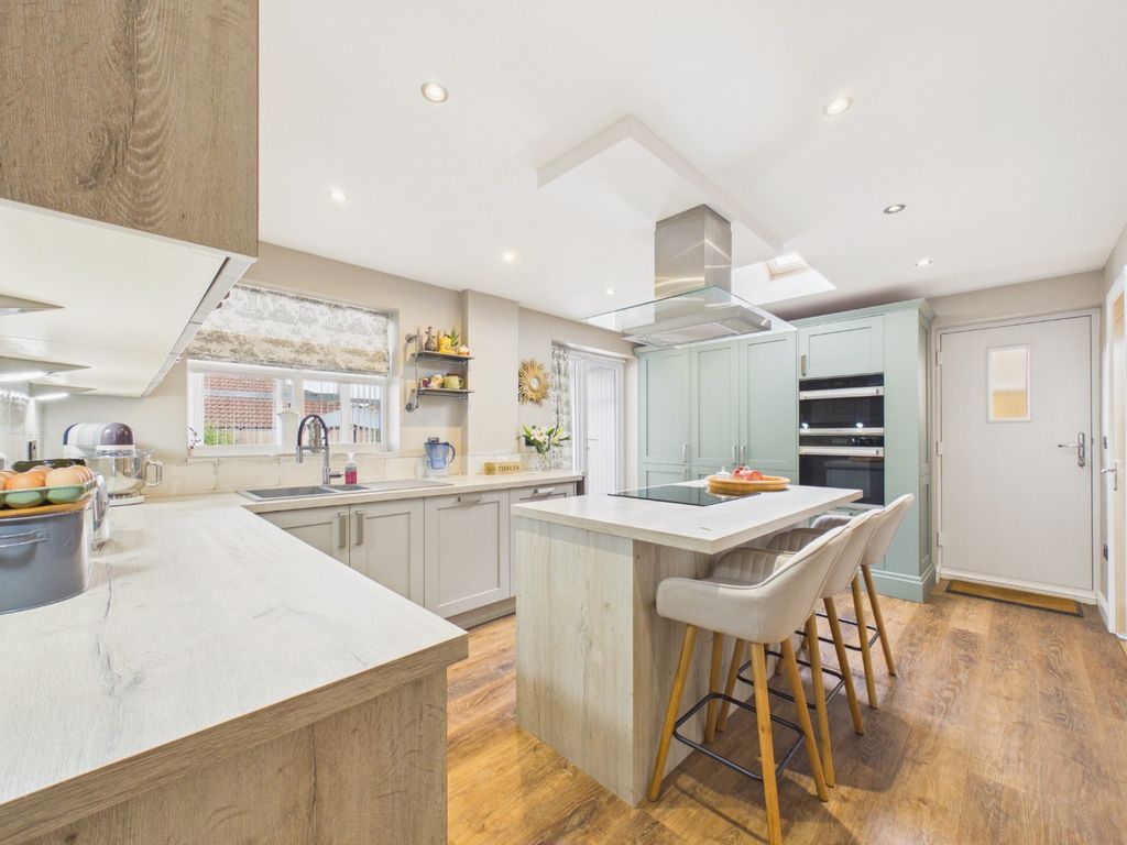 Property photo 3 of 17 5337546