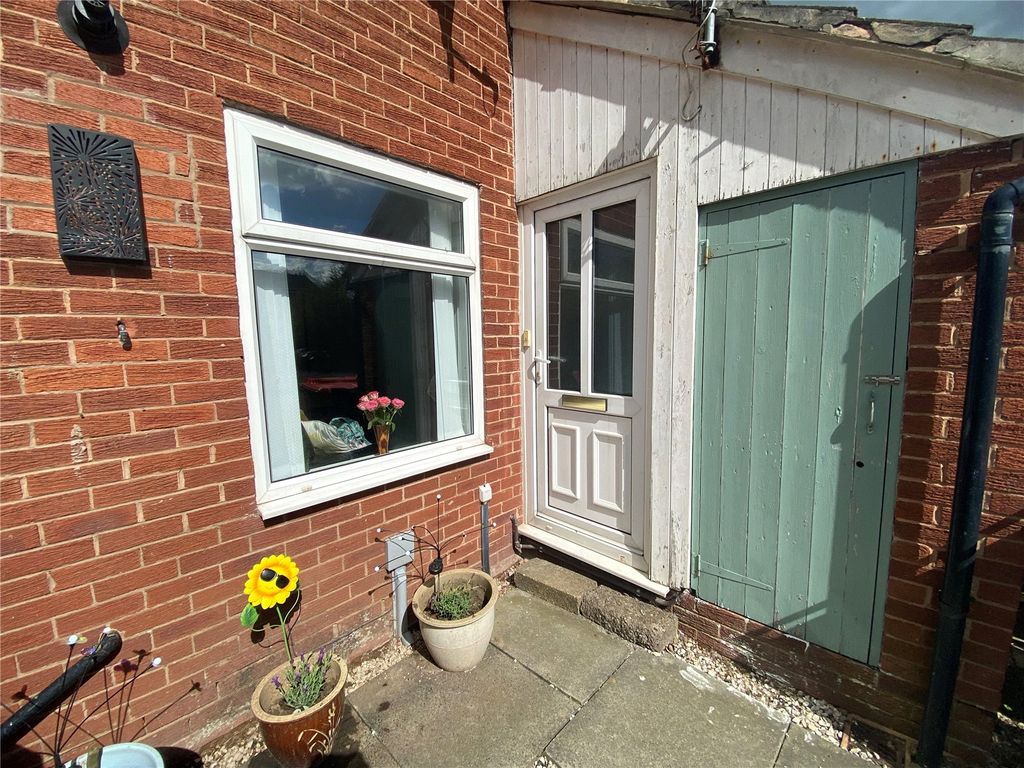 Property photo 2 of 9 Picture No. 04