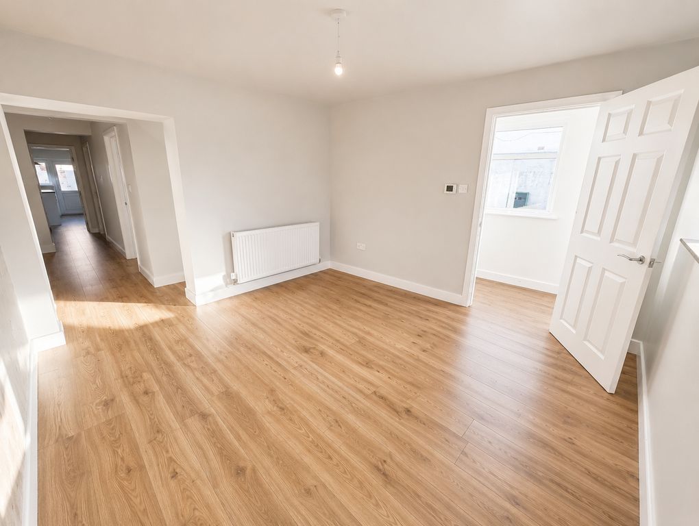 Property photo 3 of 10 Living Room