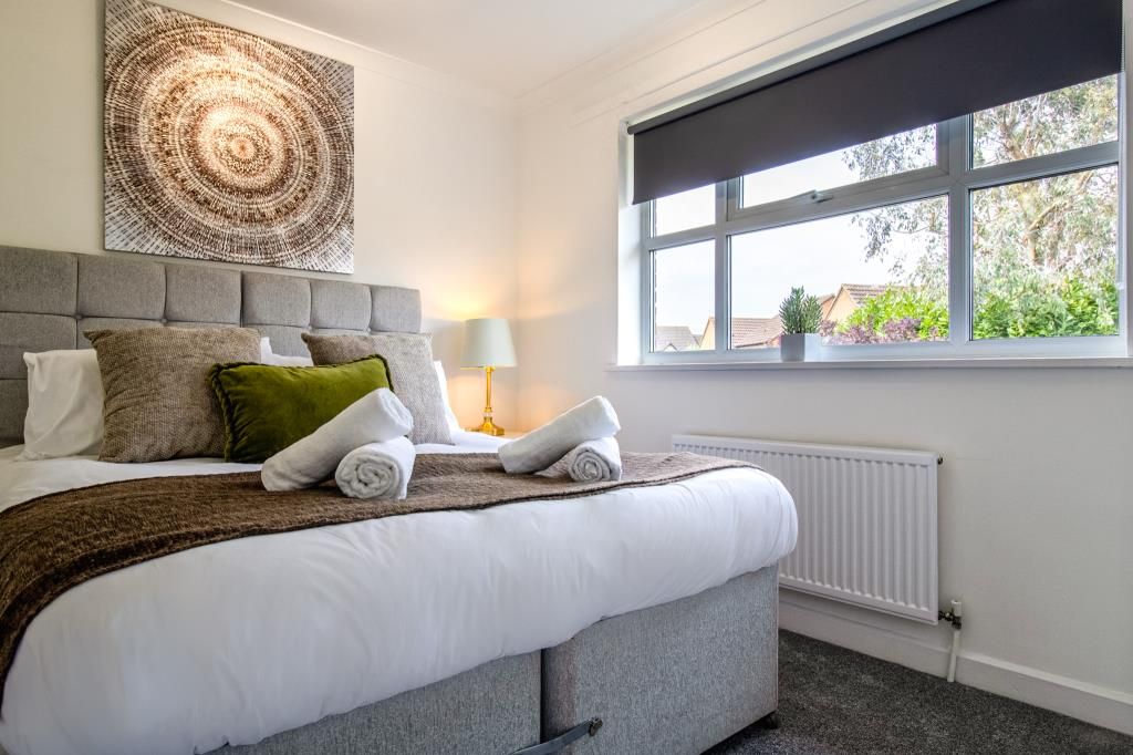 Property photo 2 of 38 Bedroom