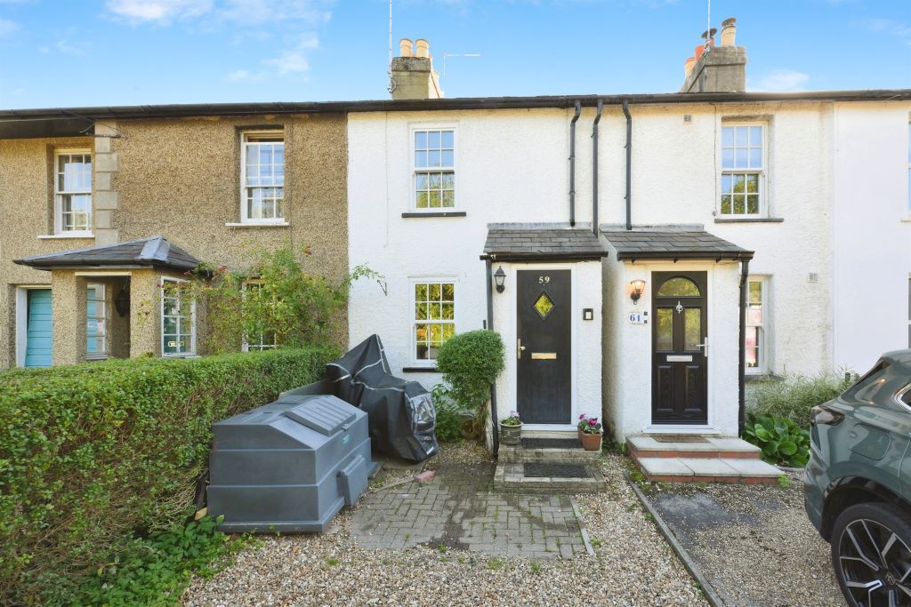 Property photo 1 of 16