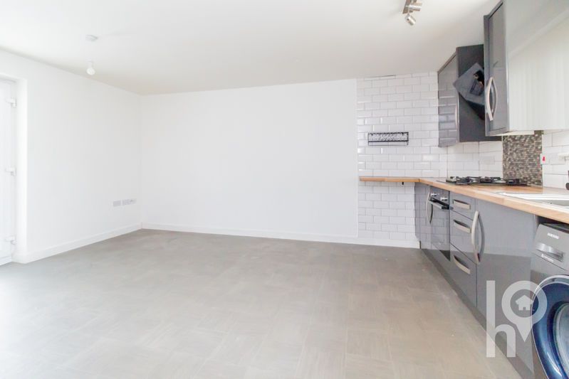 Property photo 1 of 9 Photo 1