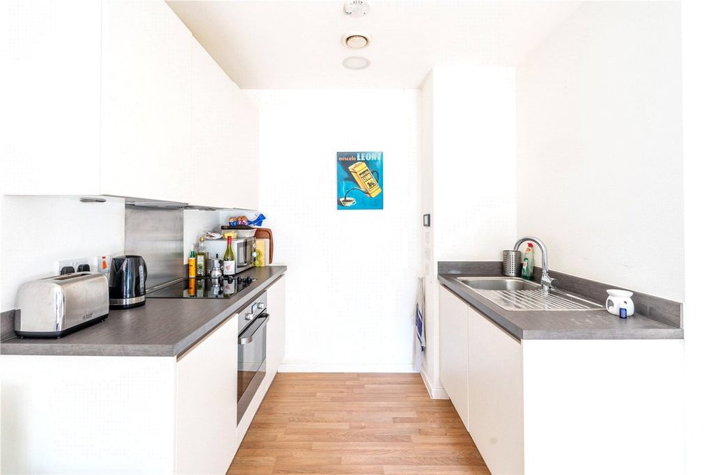 Property photo 3 of 14 Picture No. 19