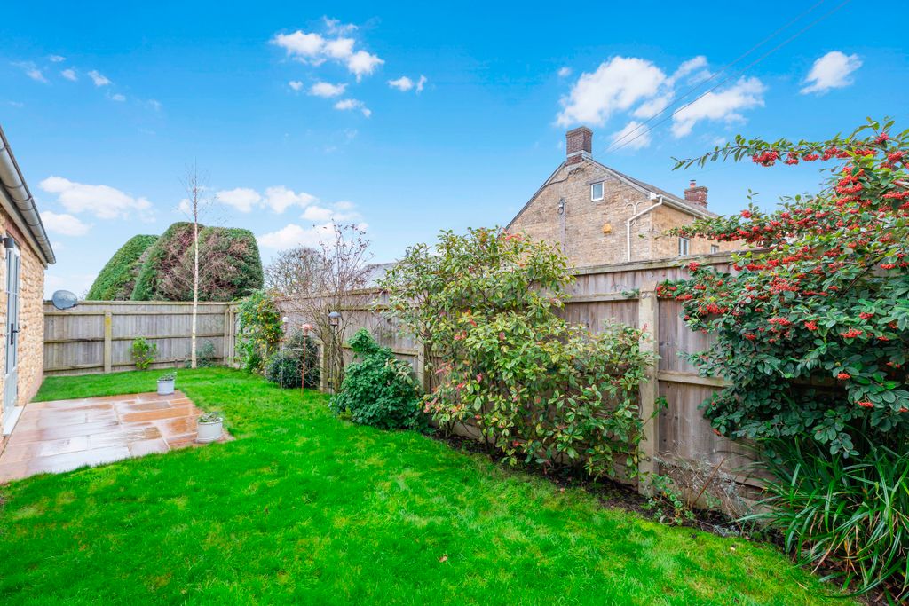 Property photo 3 of 15