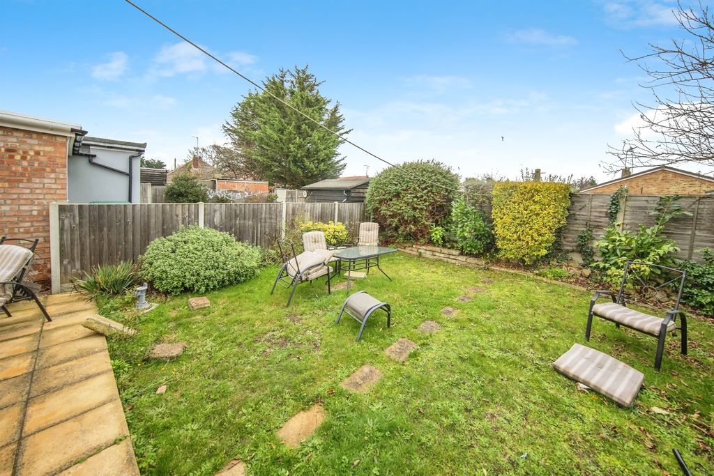 Property photo 2 of 15