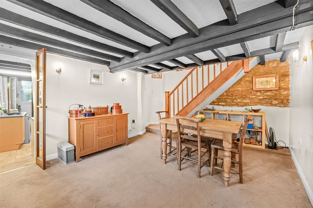 Property photo 2 of 13 Picture No. 07