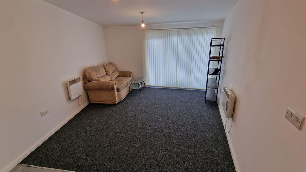 Property photo 3 of 11 Whatsapp Image 2026-02-18 At 11.43.52 (2).Jpeg