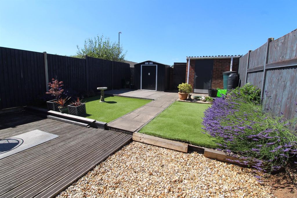 Property photo 2 of 16 Rear Garden