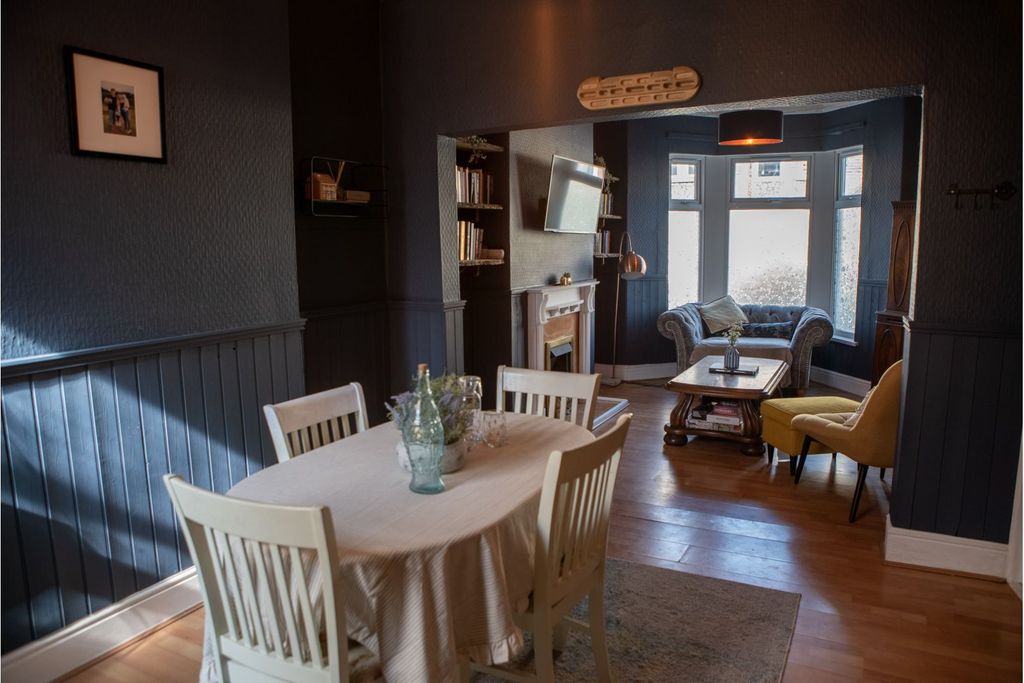 Property photo 1 of 21 Lounge/Dining Room