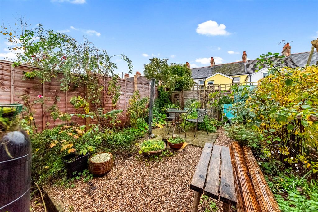 Property photo 2 of 16 Arthur-Street-15.Jpg