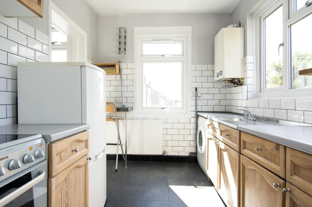 Property photo 3 of 10 Kitchen View 2