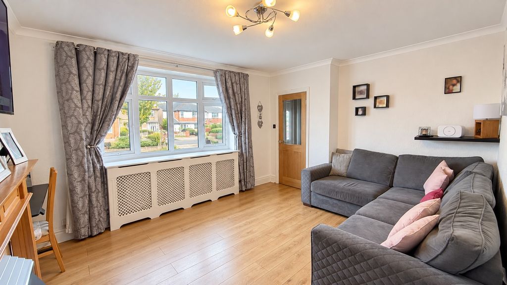 Property photo 3 of 21 5603532