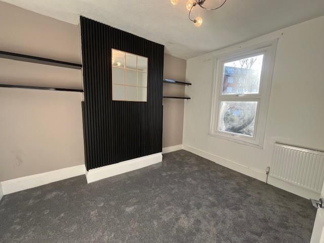 Property photo 2 of 6 5.Jpg