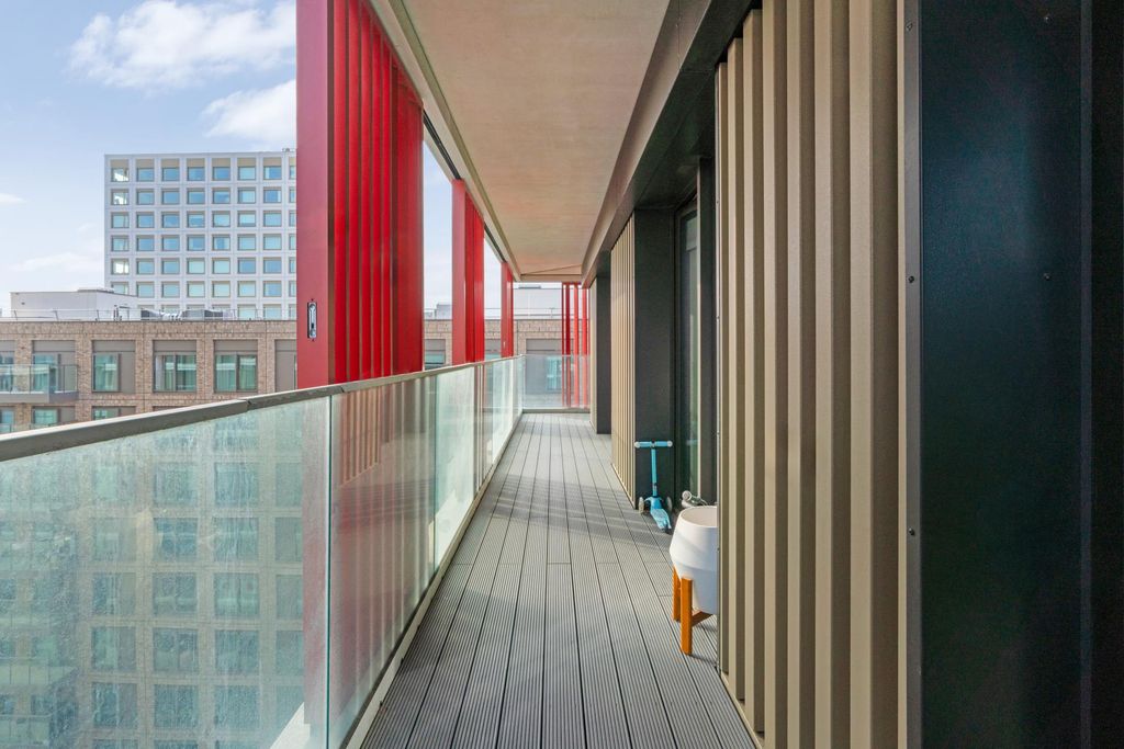 Property photo 3 of 16