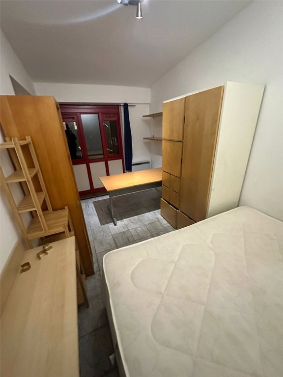 Property photo 3 of 12 Picture No. 12