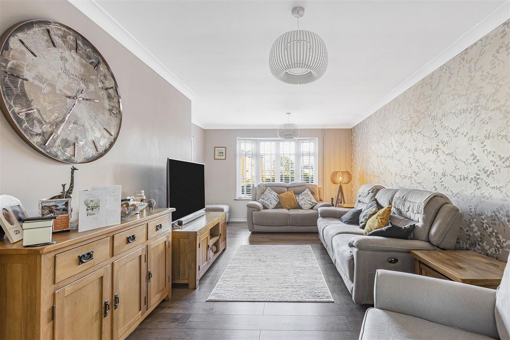 Property photo 2 of 21 25_73670.Jpg