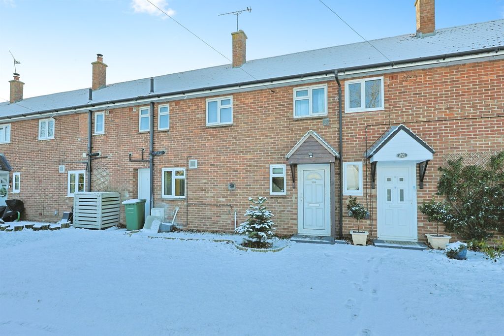 Property photo 1 of 21