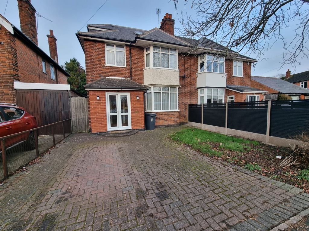 Property photo 1 of 17 Photograph 1