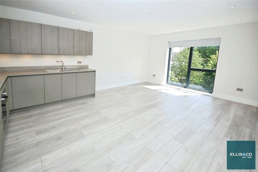 Property photo 1 of 13 Picture No. 17