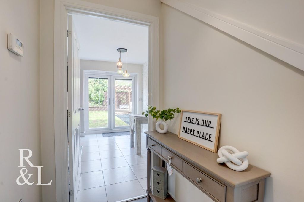 Property photo 2 of 46 Batch (39).Jpg