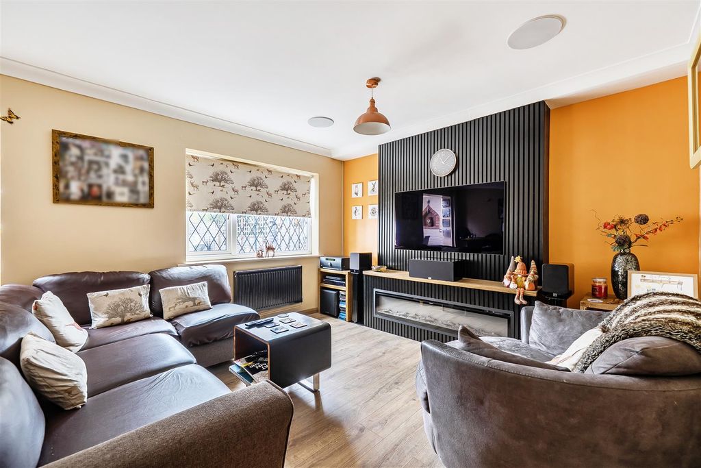 Property photo 3 of 18 1521486 (10).Jpg