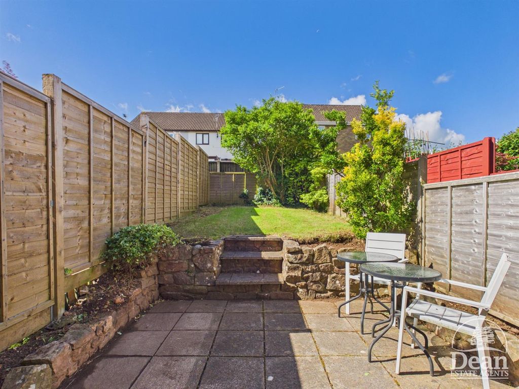 Property photo 3 of 17