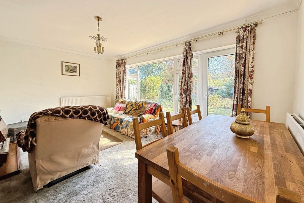 Property photo 3 of 13 Pbox-Img.Jpg