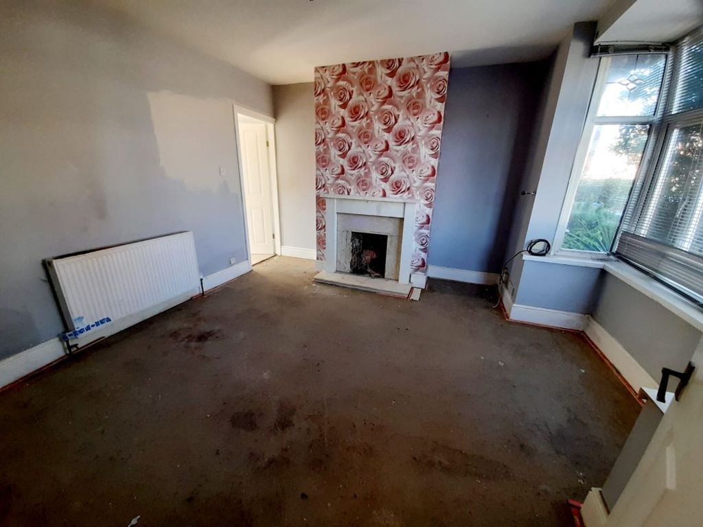 Property photo 3 of 10 Image 3