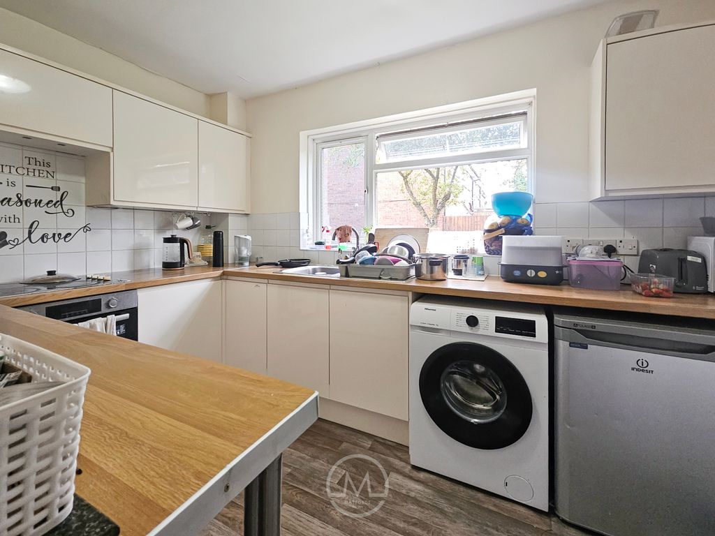 Property photo 2 of 13 Gallery