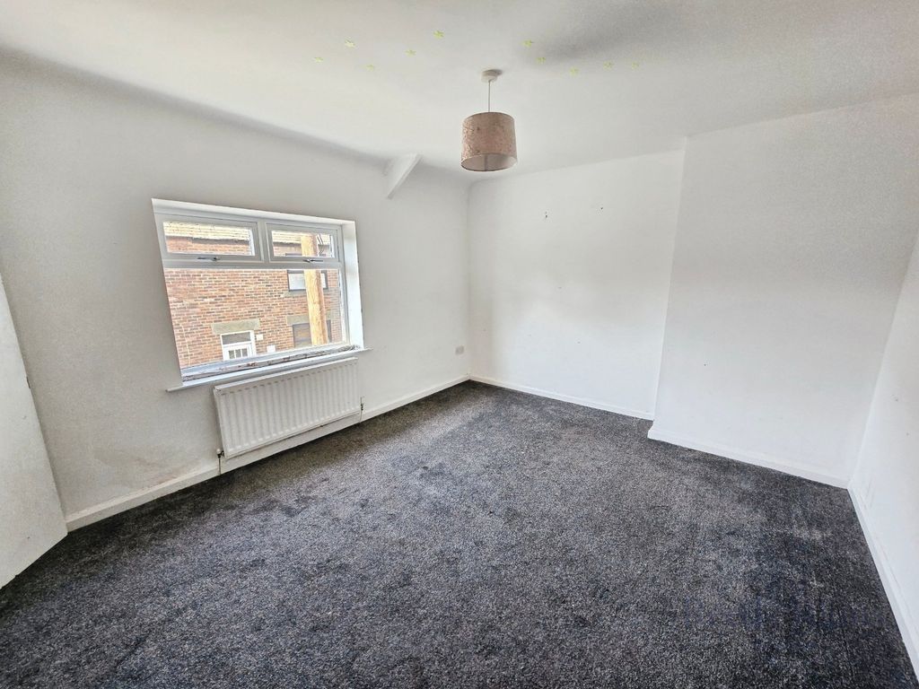 Property photo 3 of 14 Picture No. 13