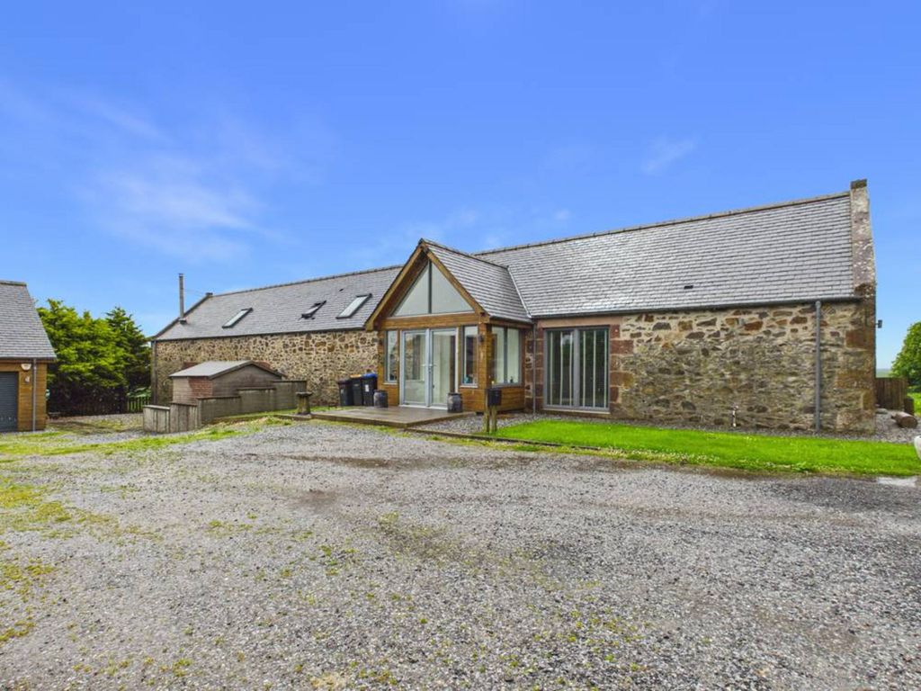 Property photo 3 of 46