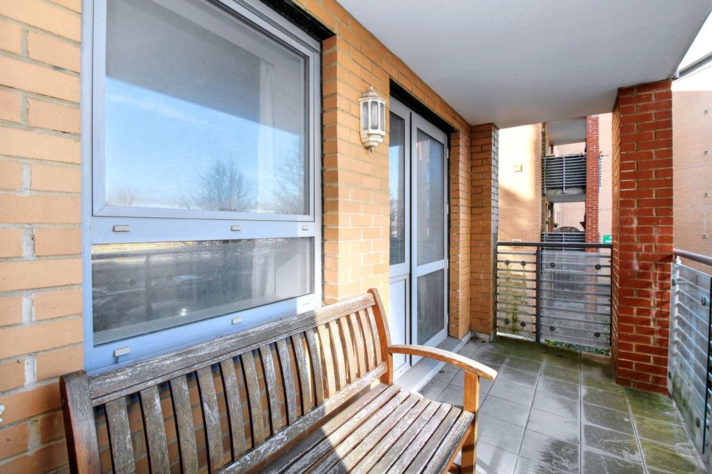 Property photo 2 of 12 Balcony
