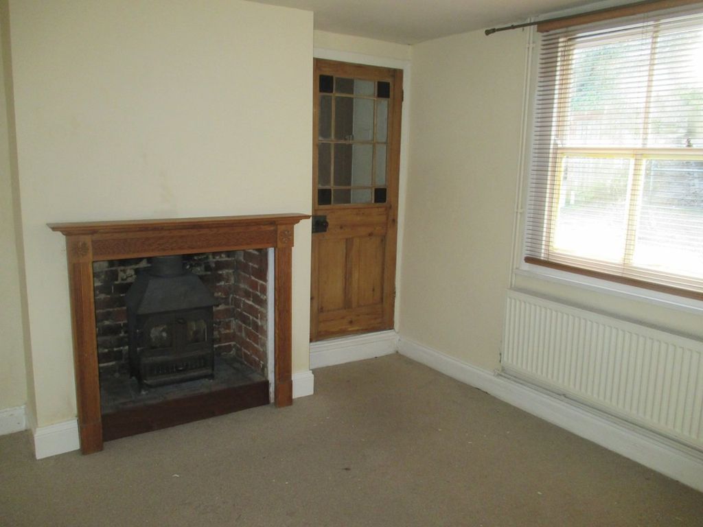 Property photo 3 of 4