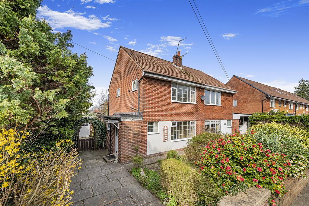 Property photo 1 of 8 Front