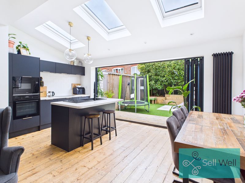 Property photo 2 of 26 Open Plan Living Area