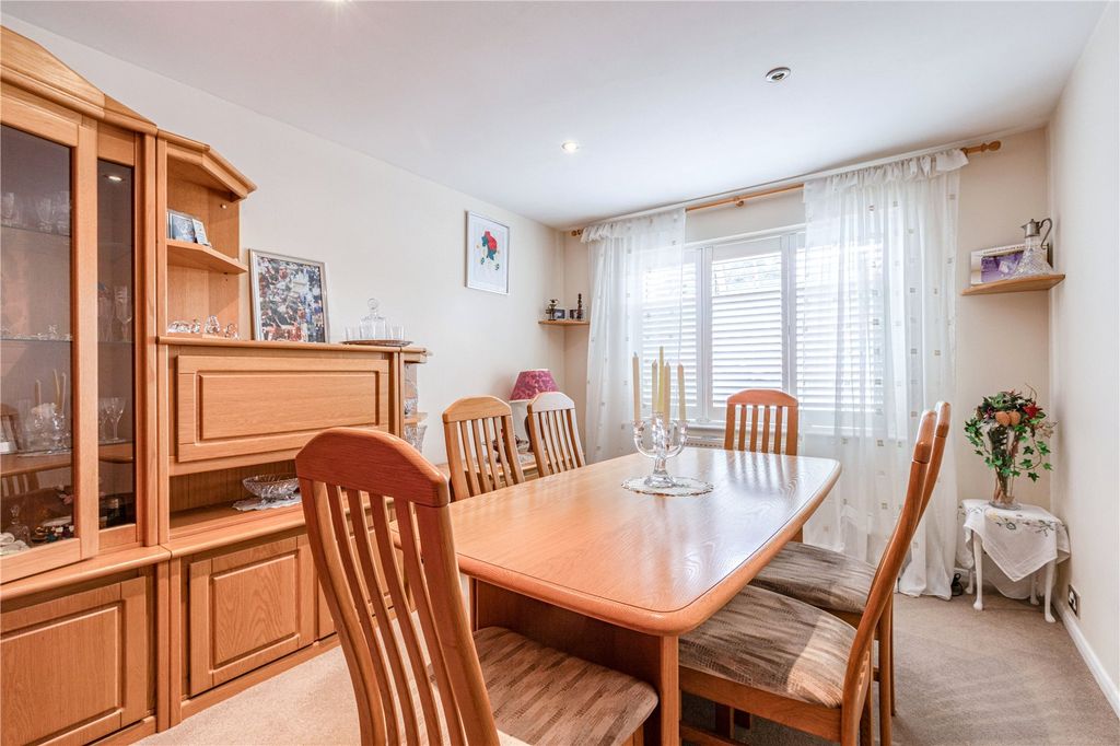 Property photo 3 of 16 Picture No. 09