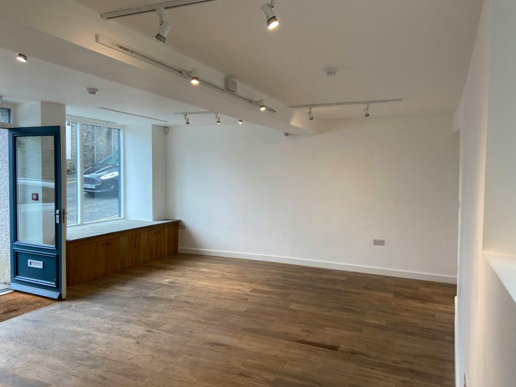 Property photo 2 of 15 Image 2