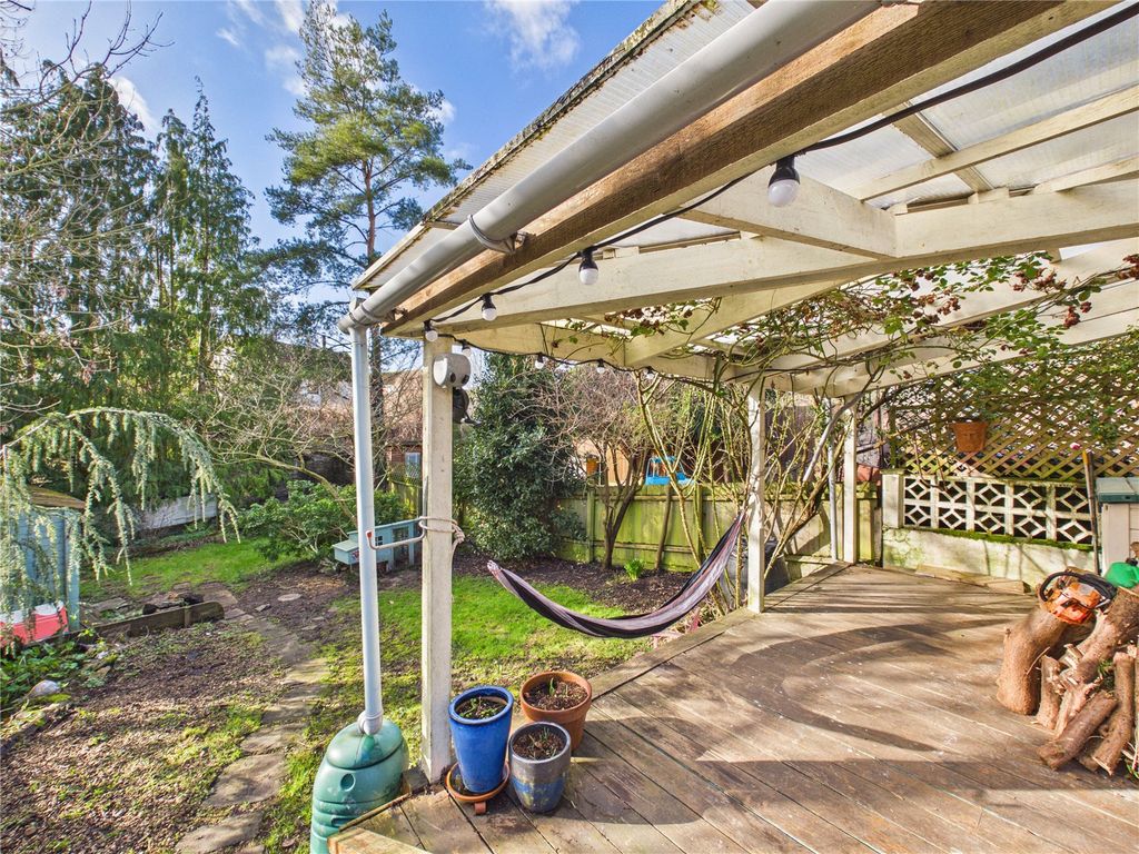 Property photo 1 of 18 Picture No. 06