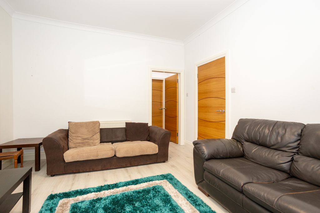 Additional image 7 of 2 bed flat for saleBalmoral Road, Dumfries DG1