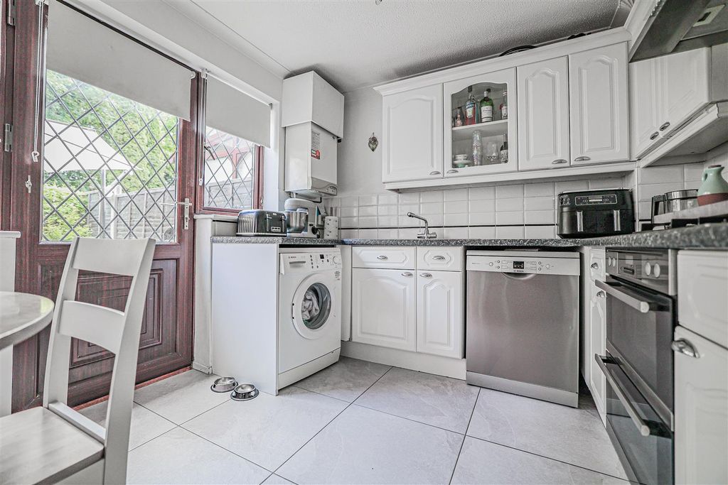 Property photo 3 of 18 980A3512.Jpg