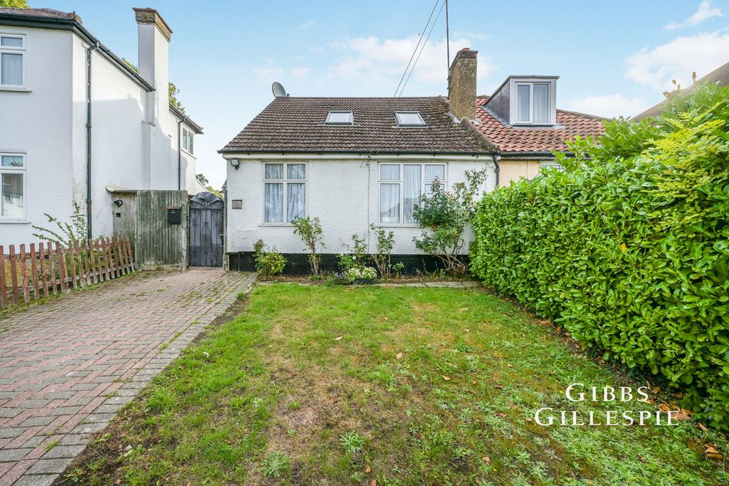 Property photo 2 of 10 Photo