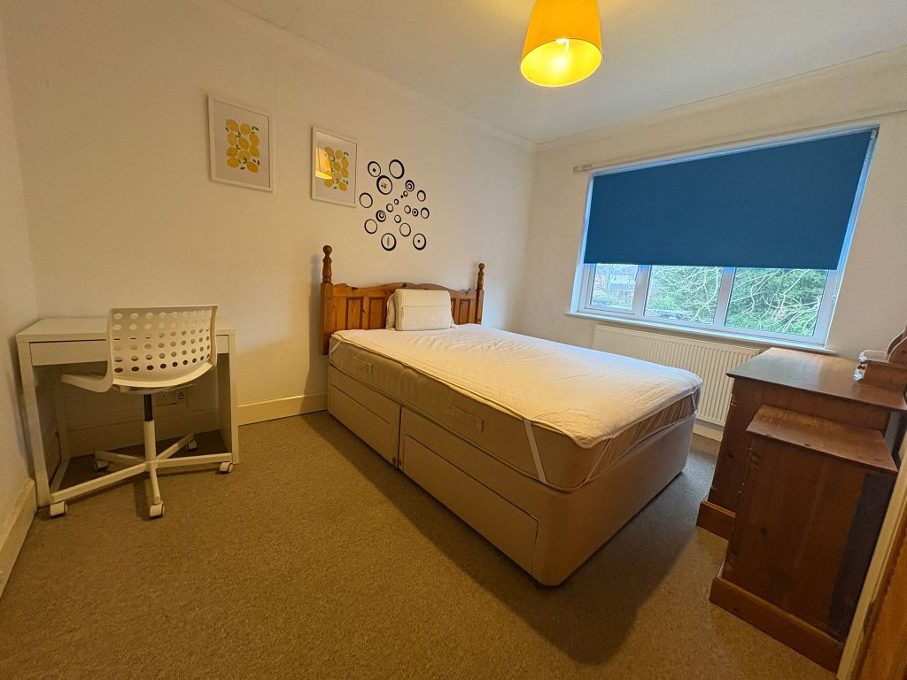 Property photo 2 of 6 89451F67-5Ab4-4Bb6-9d78-683B61F5c086