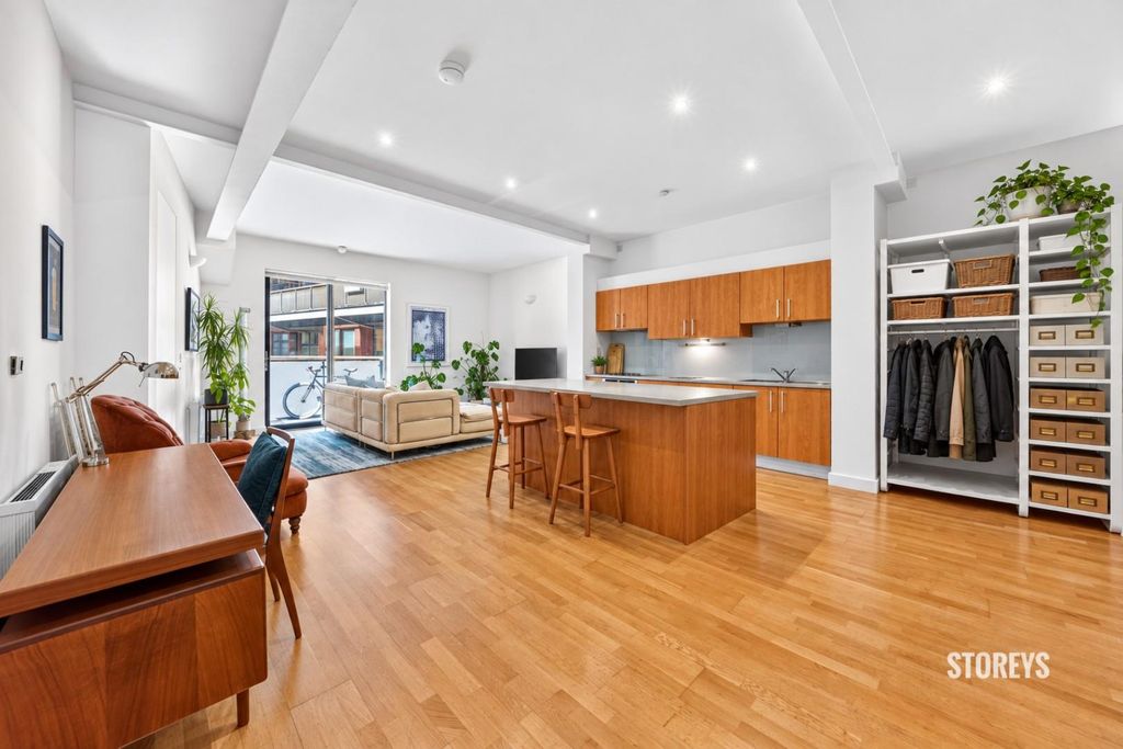 Property photo 1 of 29