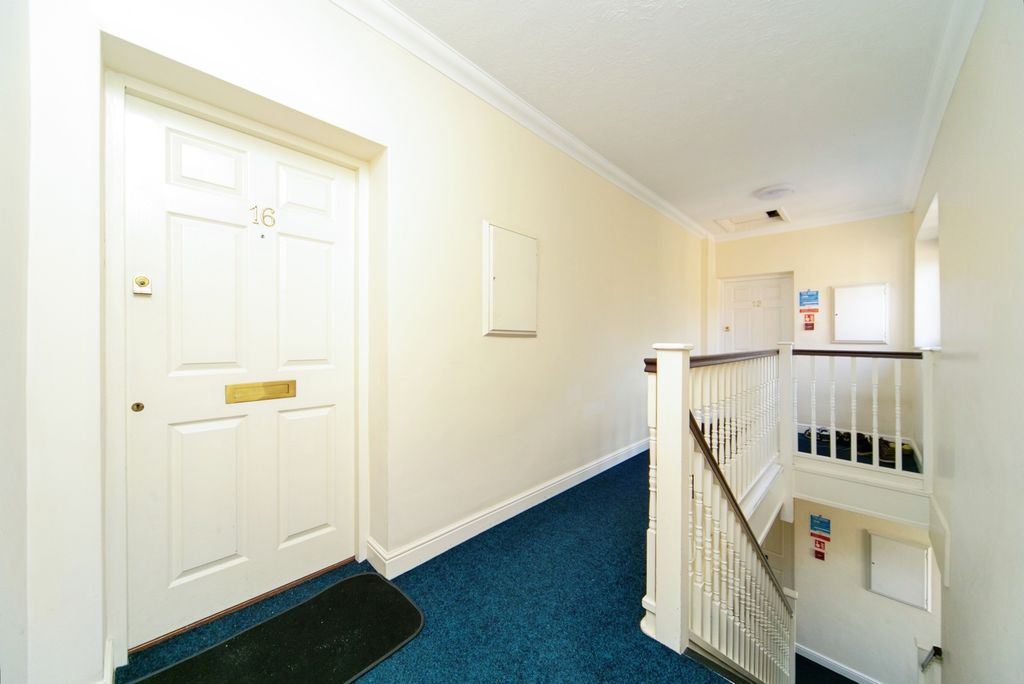 Property photo 2 of 15 Photo