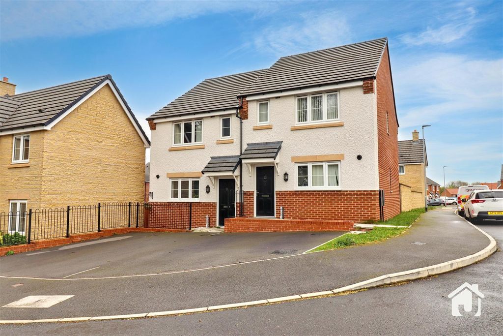 Property photo 1 of 18 Img_0563.Jpg