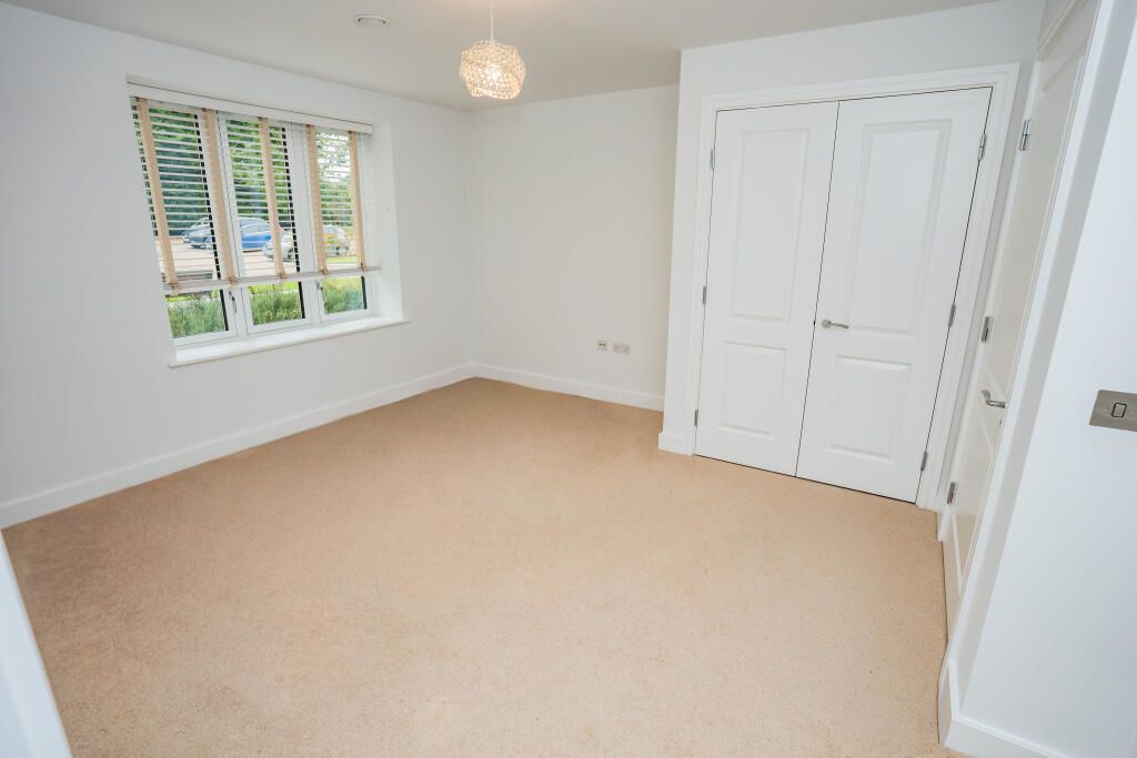 Property photo 3 of 13 Bedroom