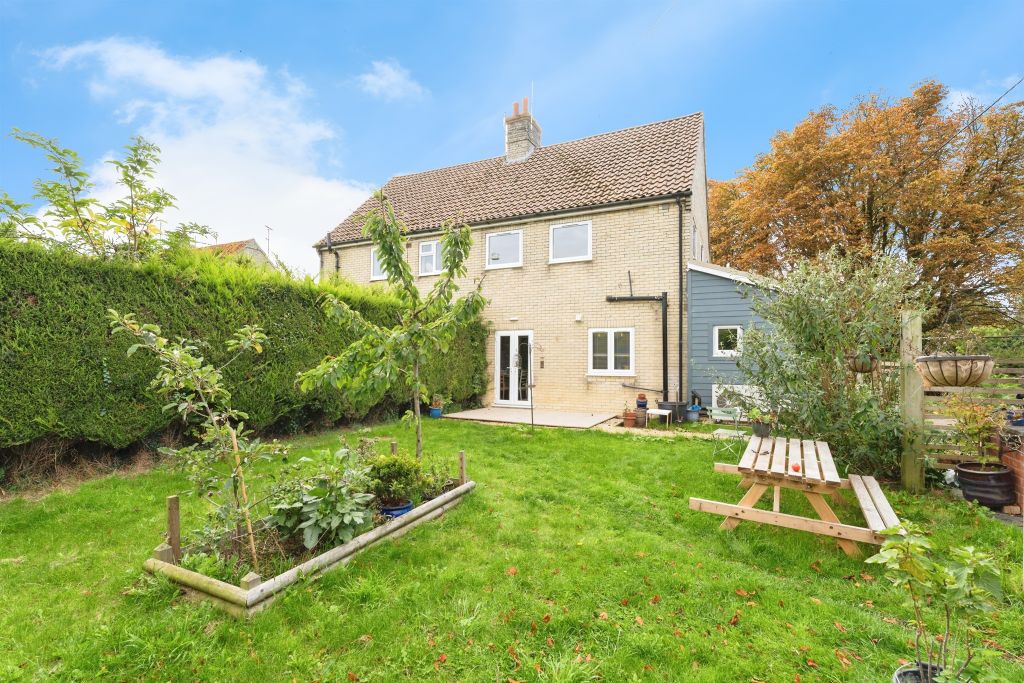 Property photo 3 of 17