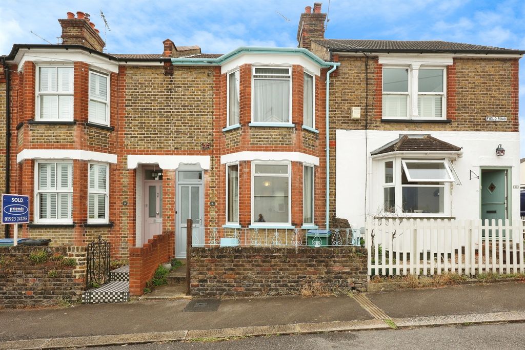 Property photo 1 of 17
