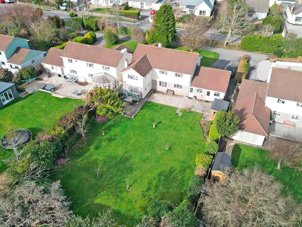 Property photo 3 of 18 Photo 3